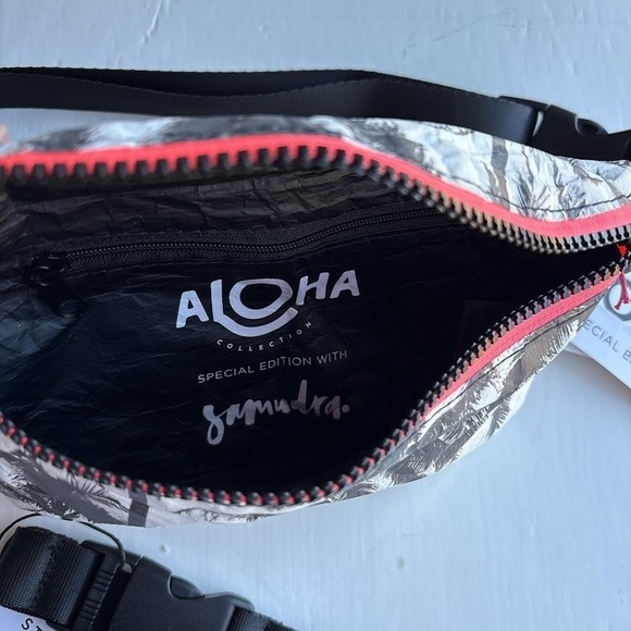 ALOHA COLLECTION Tropical Splash Proof Lightweight Mini Hip Travel Pack Bag - Picture 6 of 10